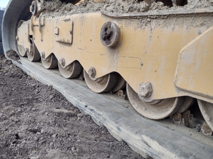 caterpillar-299d3-xe-image-24