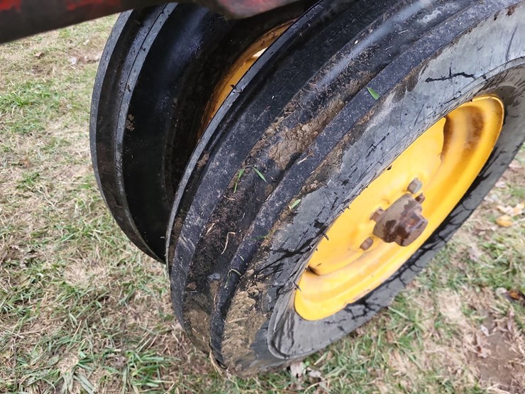 massey-ferguson-44-image-28