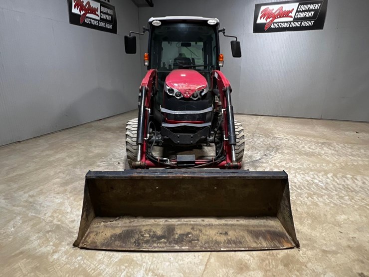 2017-massey-ferguson-1754-image-8