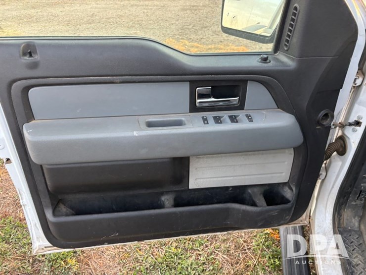 ford-f150-xl-image-54