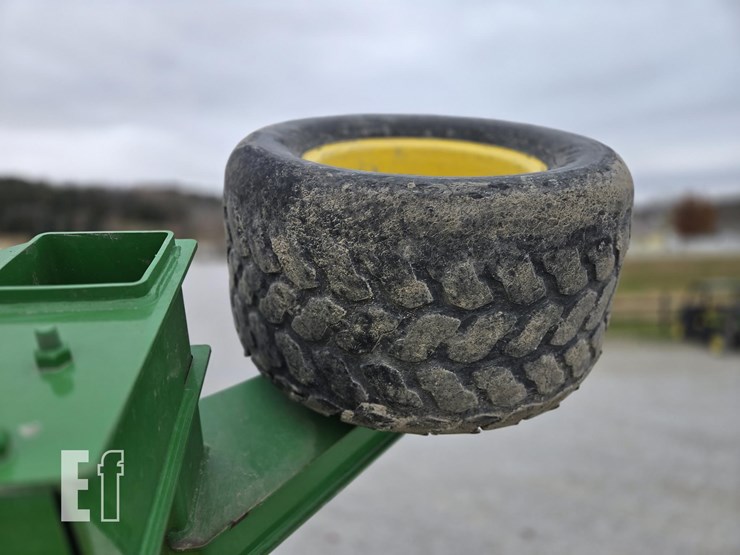 john-deere-1990ccs-image-30