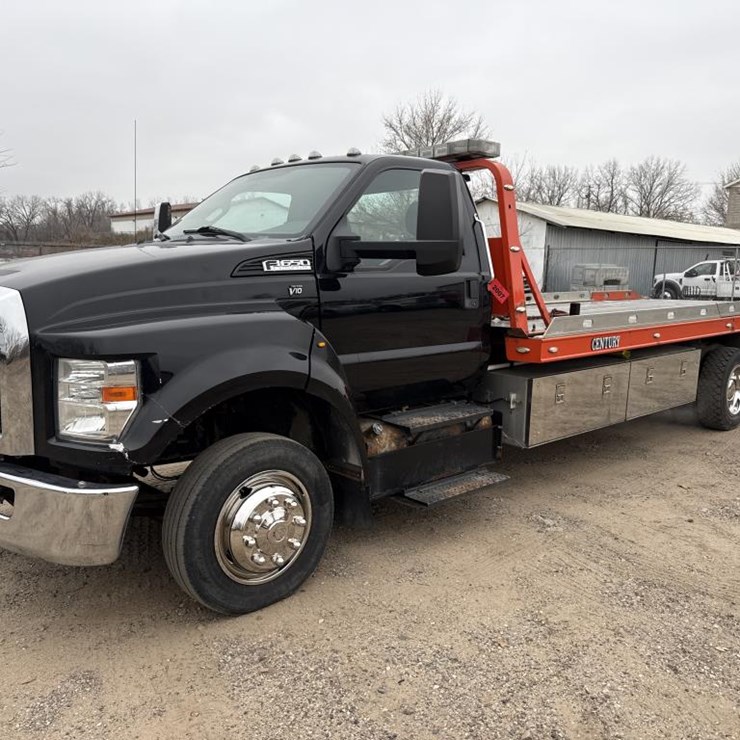 2007 FORD F650
