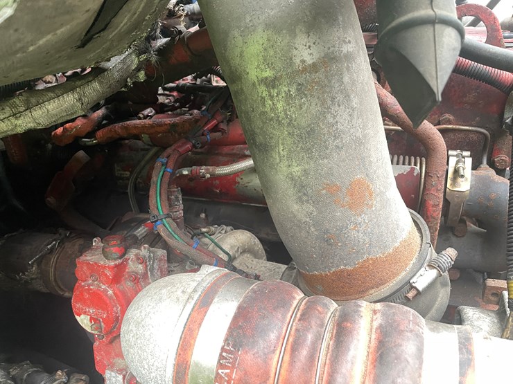 #210-•-2009-international-eagle-semi-tractor-(fall-creek,-wi)-(has-wi-title)-image-25