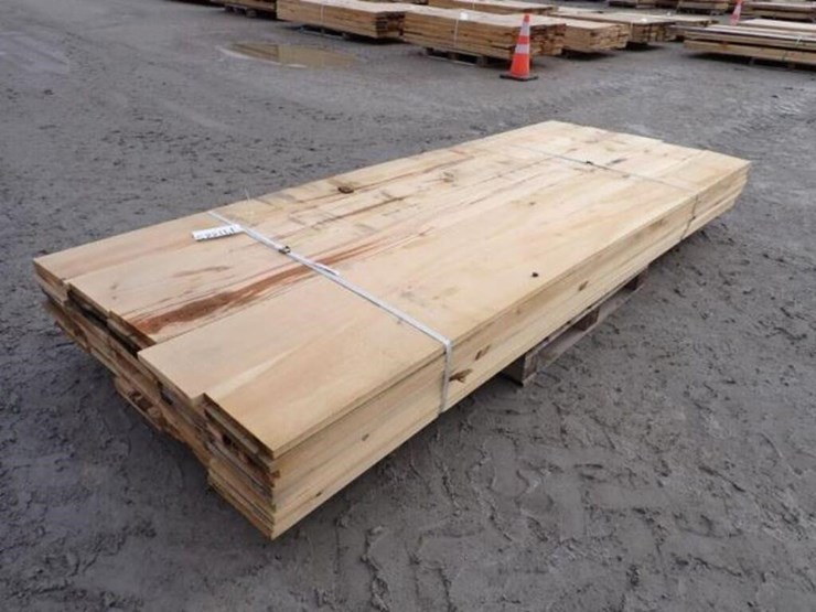 qty-of-(50)-1-in.-x-10-in.-x-10-ft-pine-lumber-image-4