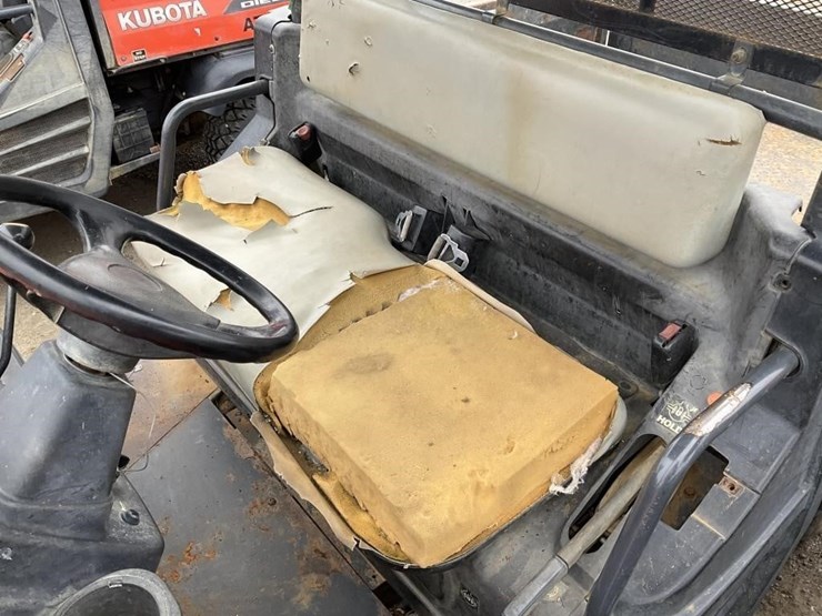 kubota-rtv900xt-image-17