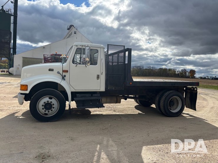 2000-international-4700-image-12