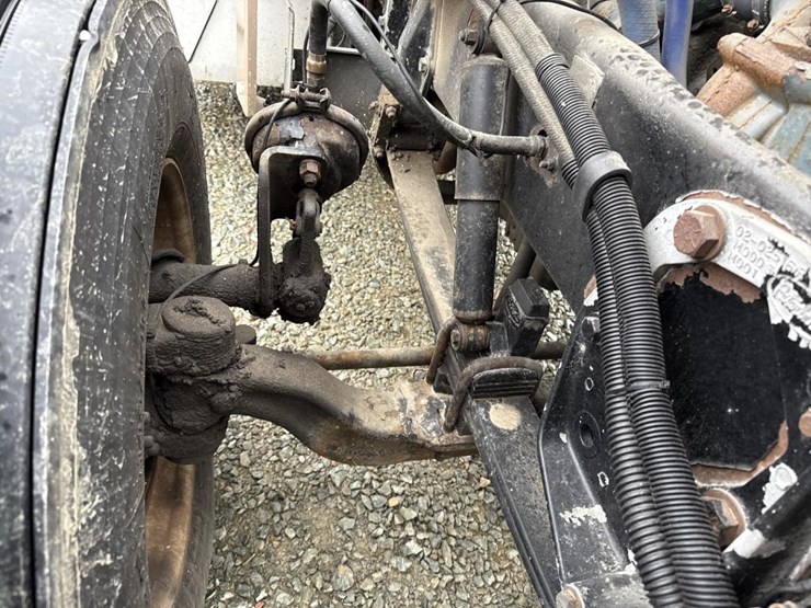 1999-peterbilt-379-image-73