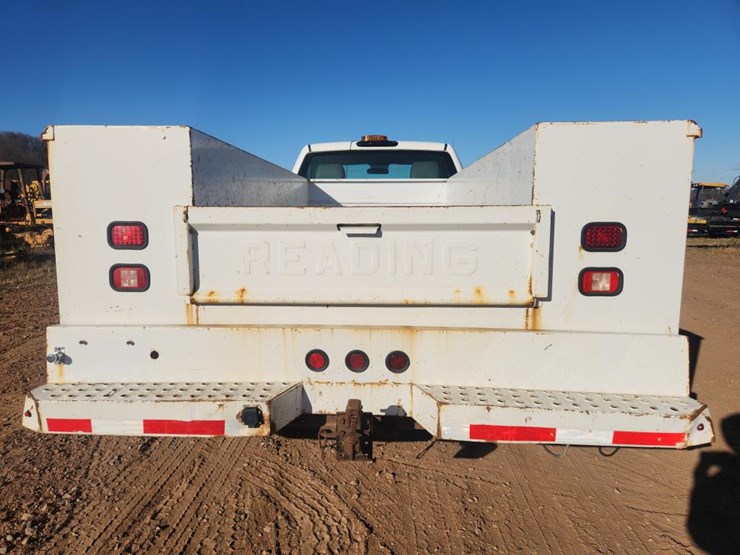 chevrolet-3500-image-4