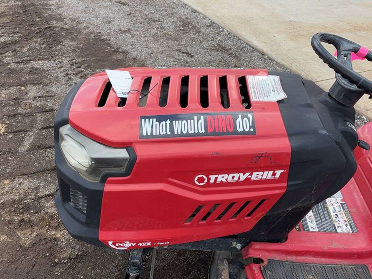 2019-troy-bilt-riding-mower-image-17