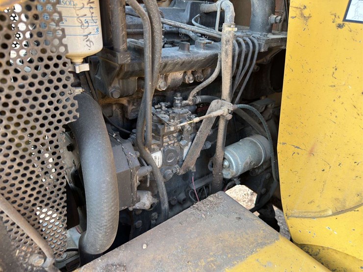 vermeer-wood-chipper-image-16