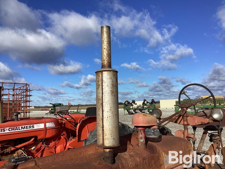 farmall-h-2wd-tractor-image-12