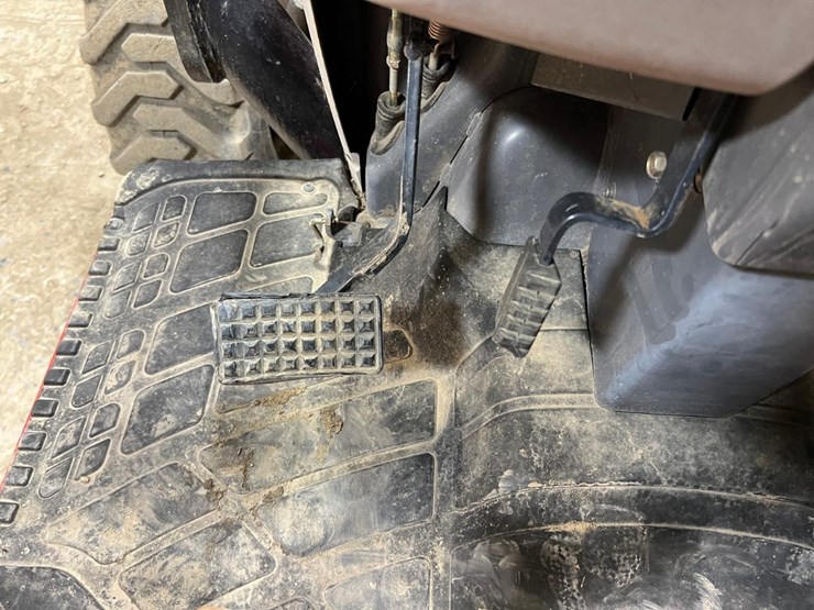 massey-ferguson-1533-image-29