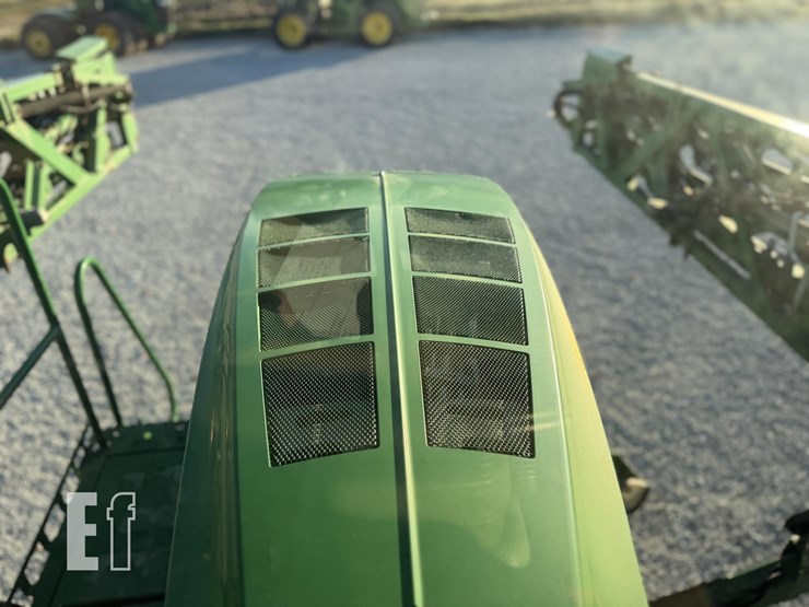 john-deere-r4038-image-34