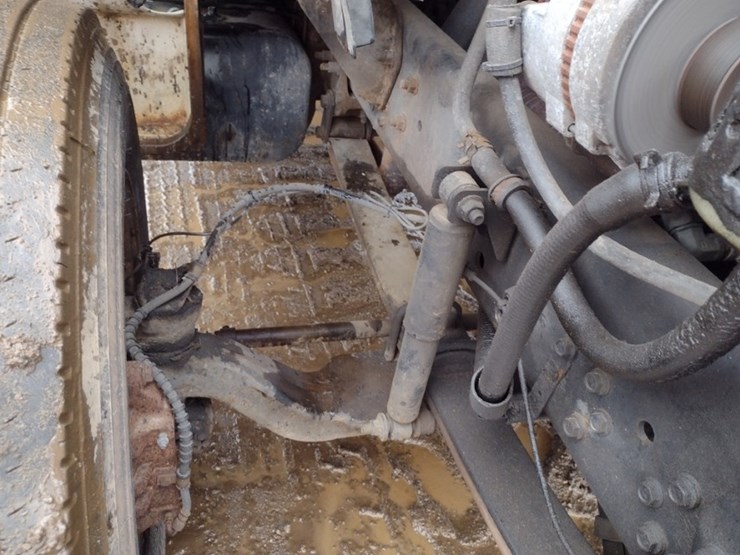 2005-ford-f650-image-16