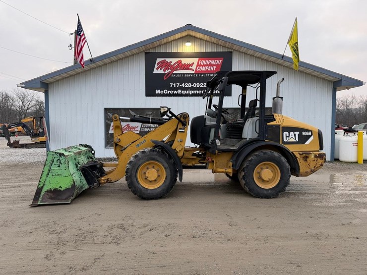 2012-caterpillar-906h-image-1