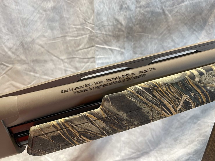 #2394-•-winchester-sxp-12-ga.-pump-action-shotgun,-sn:-tr6022-130203sp-image-14
