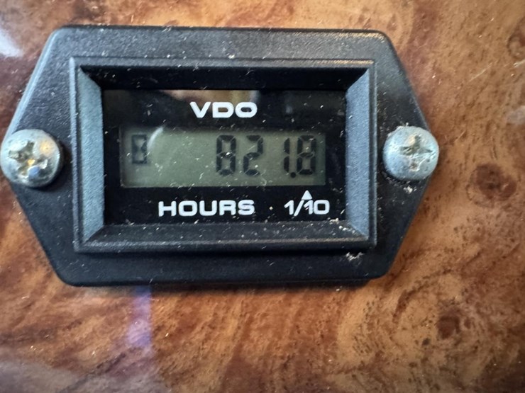 peterbilt-330-image-60