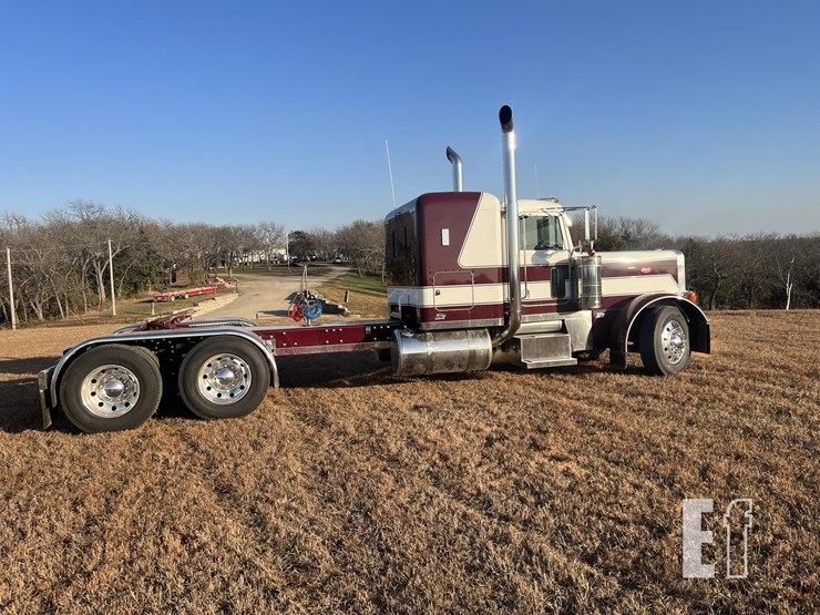 2007-peterbilt-379-image-6