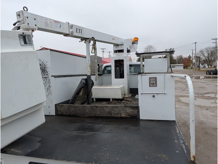 2012-ford-f450-image-10