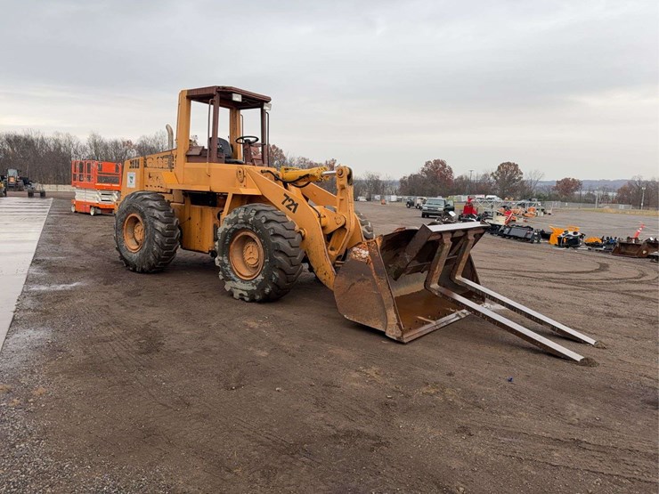 1990-case-721-image-2