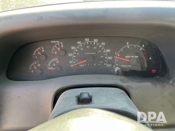 ford-f550-xl-image-49