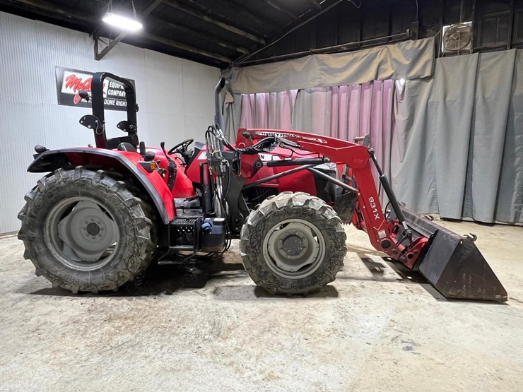 massey-ferguson-4708-image-6