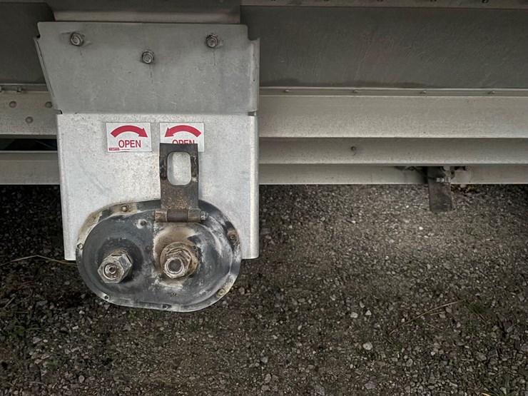 2021-timpte-grain-trailer-image-7