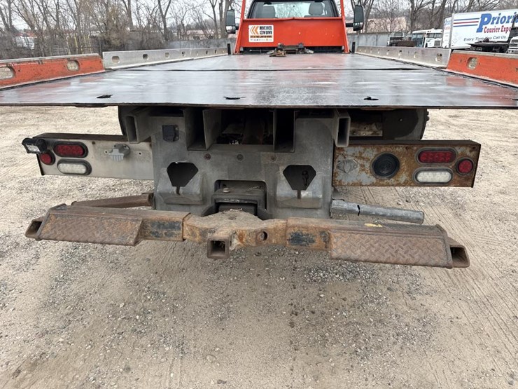 2007-ford-f650-image-24