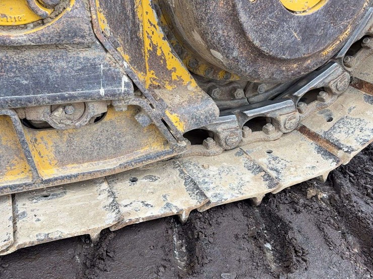 2002-komatsu-d65ex-image-10