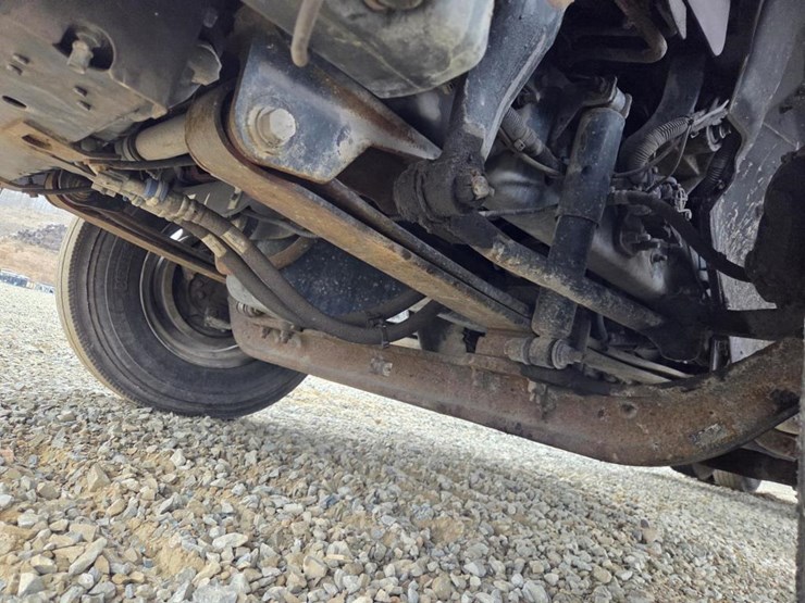 2011-international-durastar-4400-image-50