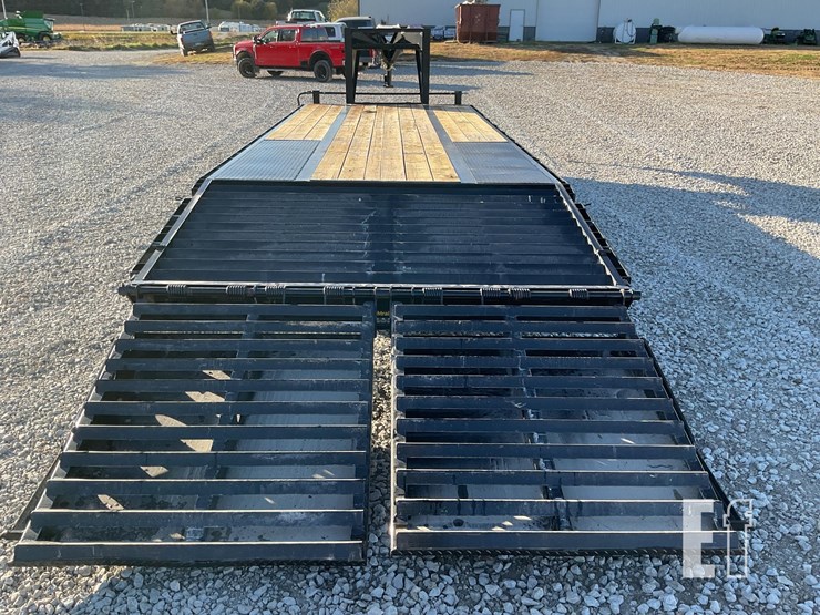 h&h-trailers-25'-x-image-4