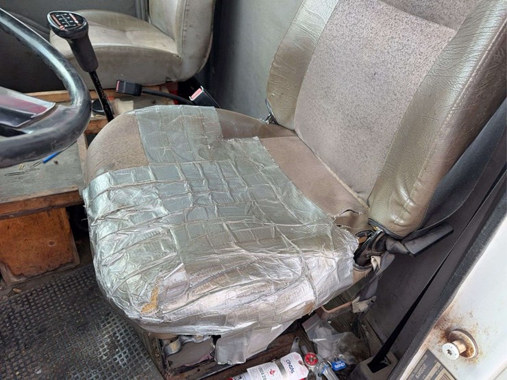 1997-international-4900-image-31