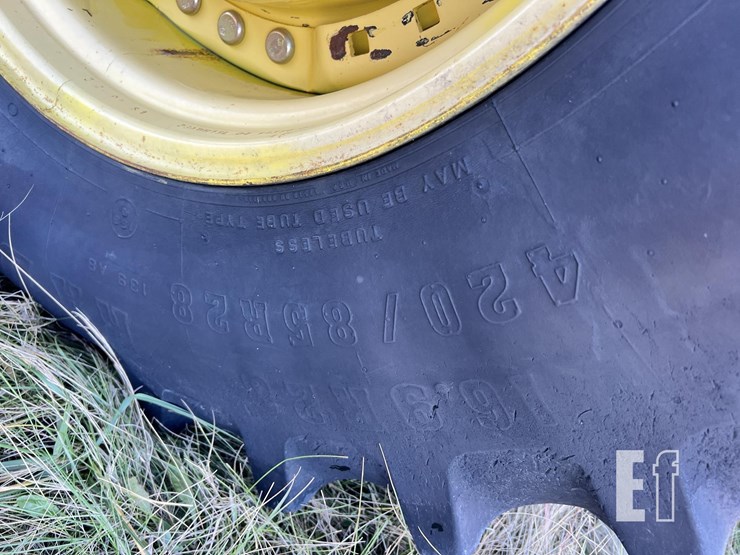 john-deere-7830-image-7