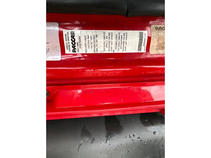 2020-kenworth-t680-image-26