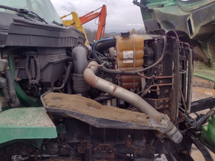 international-workstar-7400-image-21