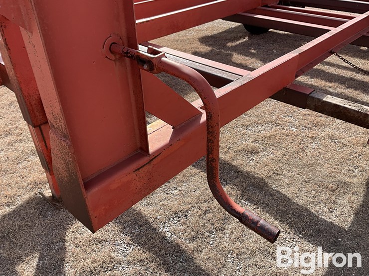 1993-donahue-t/a-swather-trailer-image-16