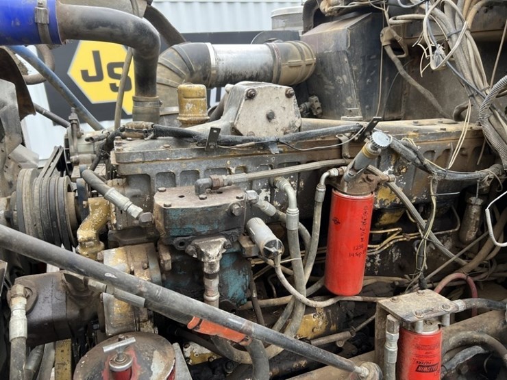 1985-kenworth-t/a-dump-truck-image-9