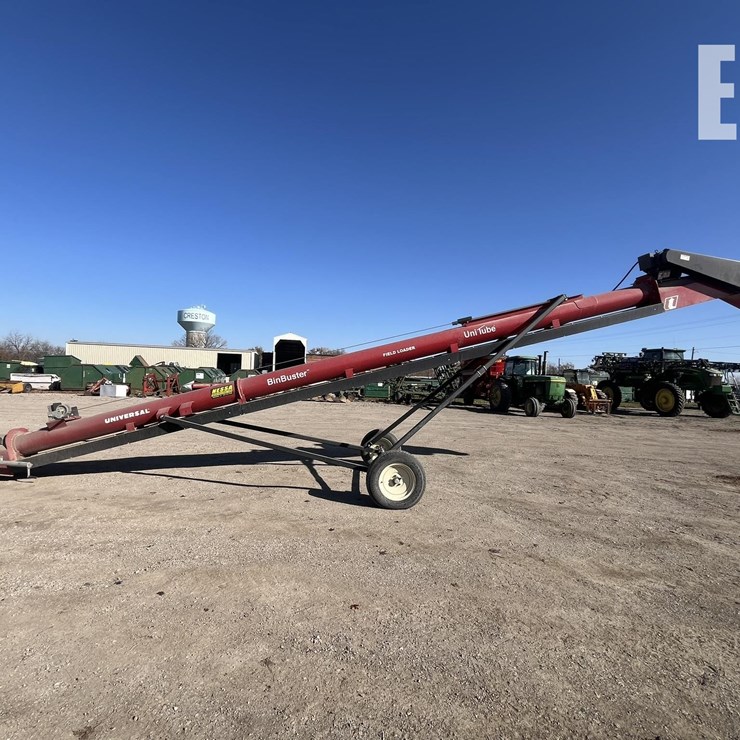 UNIVERSAL 1837 BINBUSTER FIELD LOADER TD