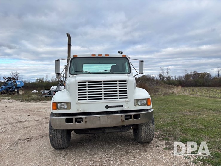 international-4900-image-20