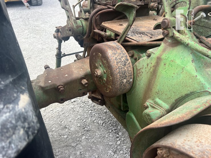 john-deere-730-image-36