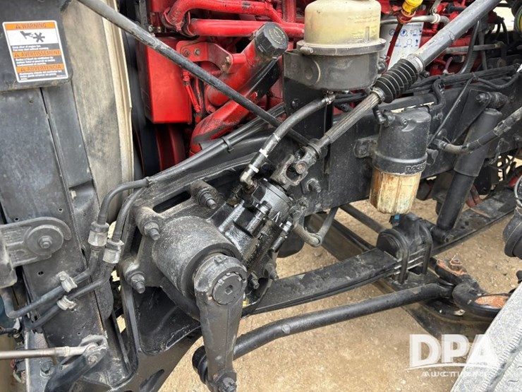 peterbilt-579-image-54