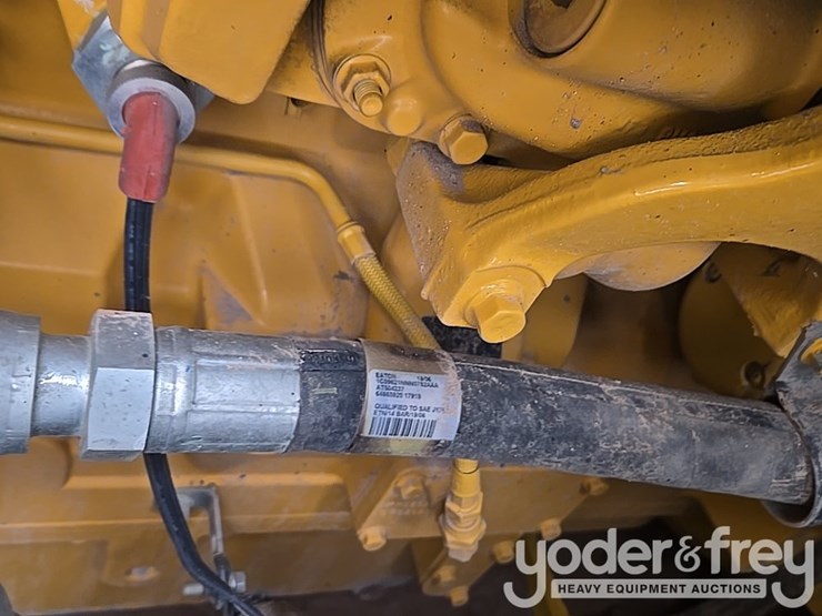 2019-deere-850l-lgp-image-103