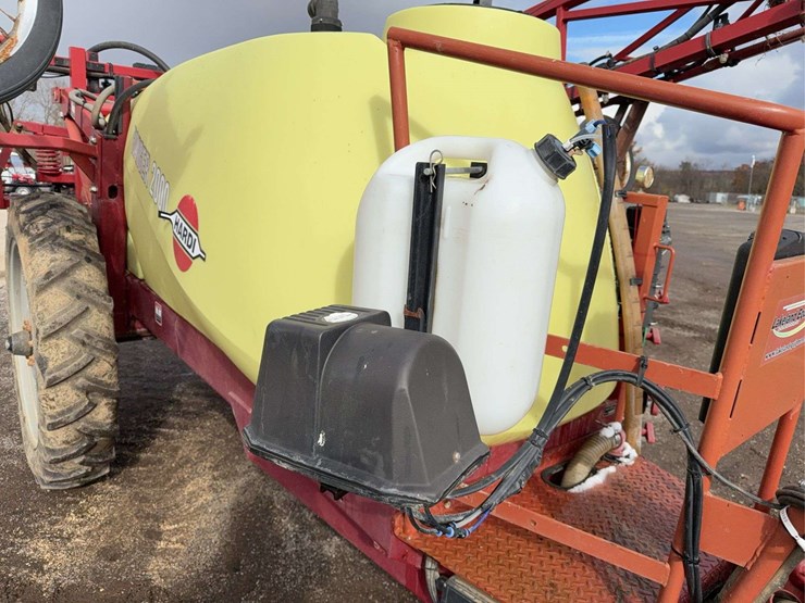 2011-hardi-ranger-2000-image-20