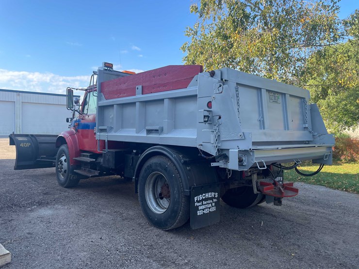 international-4900-image-3