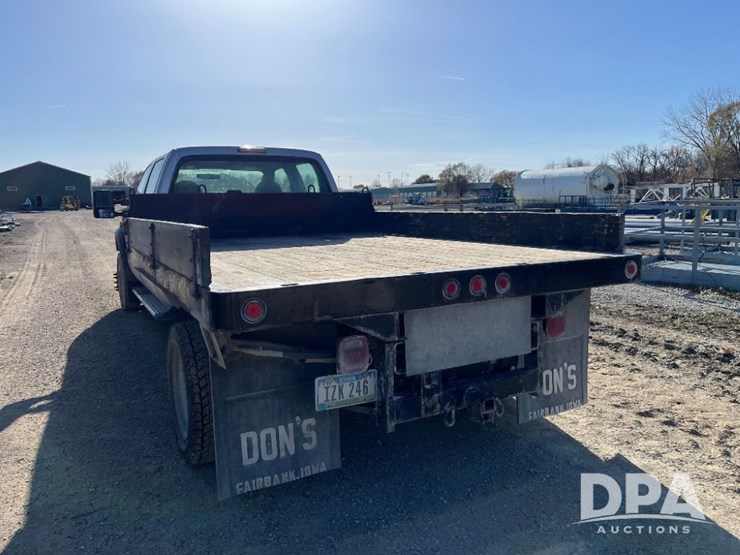 ford-f550-xl-image-11