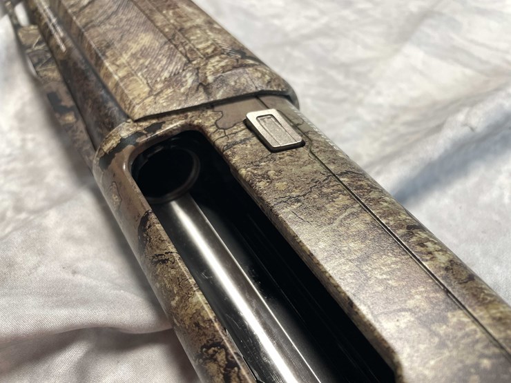 #2387-•-winchester-s-x-4-12-ga.-semi-auto-shotgun,-sn:-pt19454yw11k-image-17