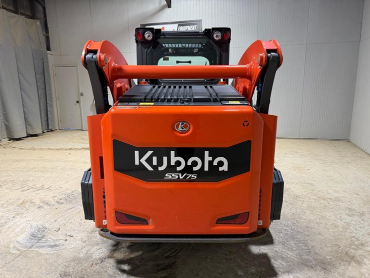 2023-kubota-ssv75hc-skid-steer-loader-image-4
