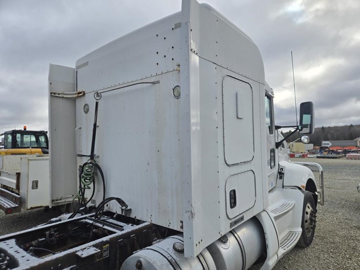 2013-kenworth-t660-image-14