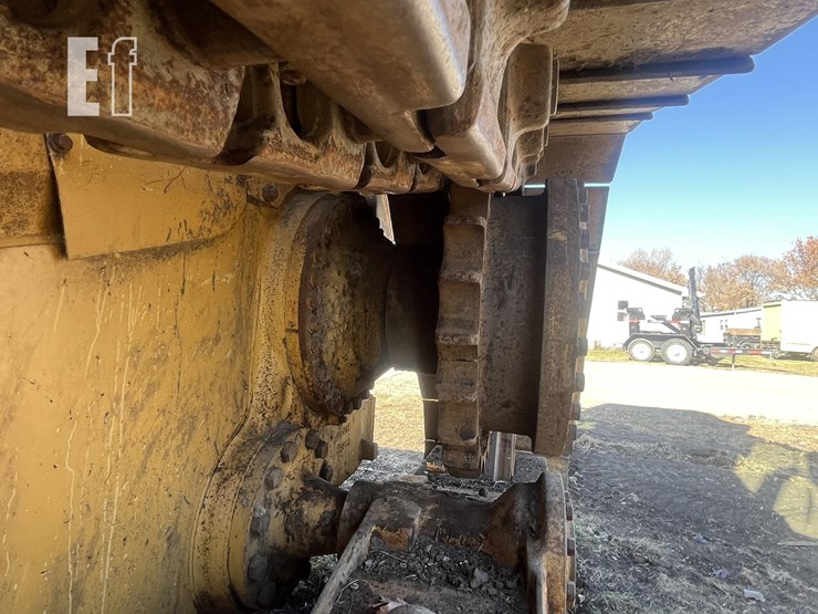 caterpillar-d6h-xl-image-11