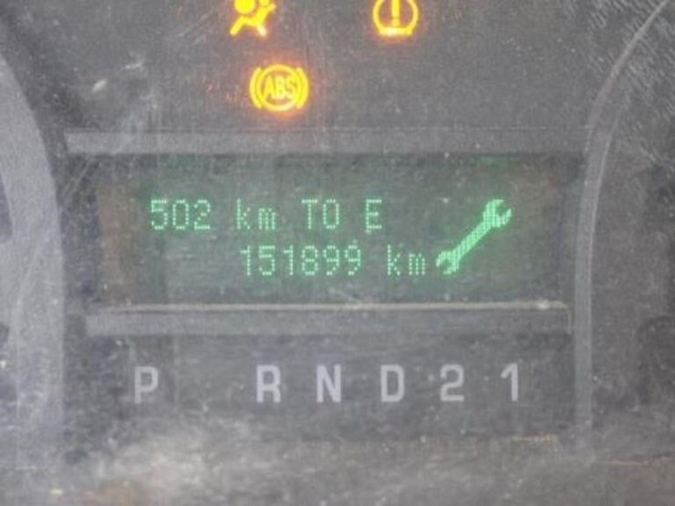 2010-ford-e350-xlt-image-10